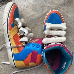 listing-status-banner